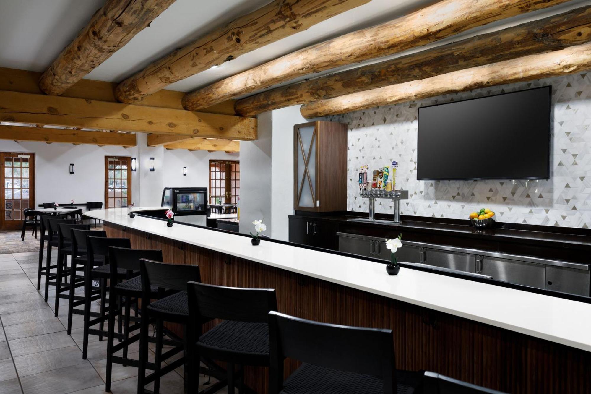 Courtyard By Marriott 3*